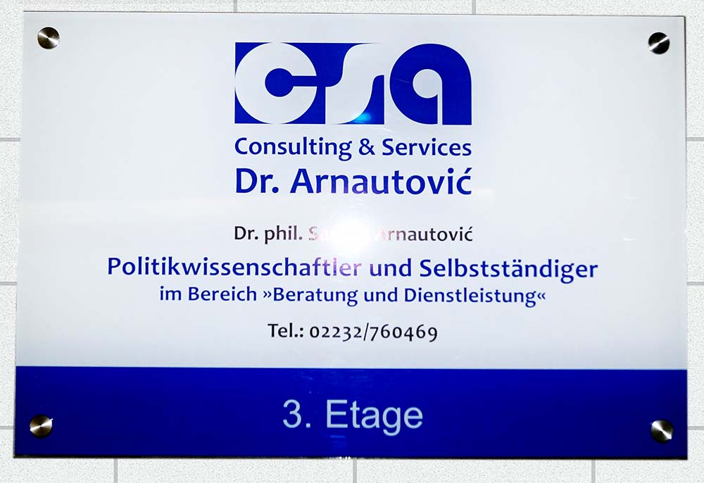 Consulting & Services Dr. Arnautović
